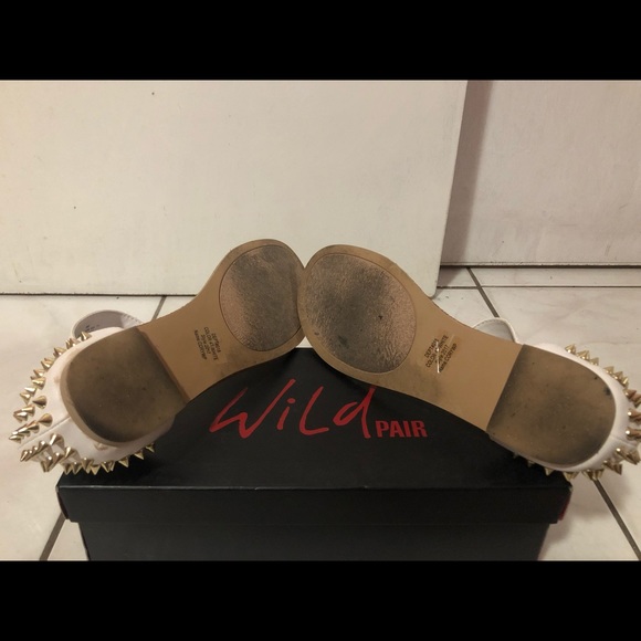 Sandals - Picture 5 of 5